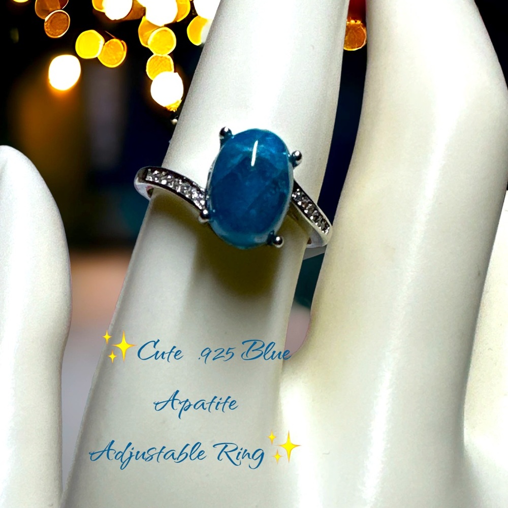 ✨Gorgeous .925 Blue Apatite Adjustable Ring✨